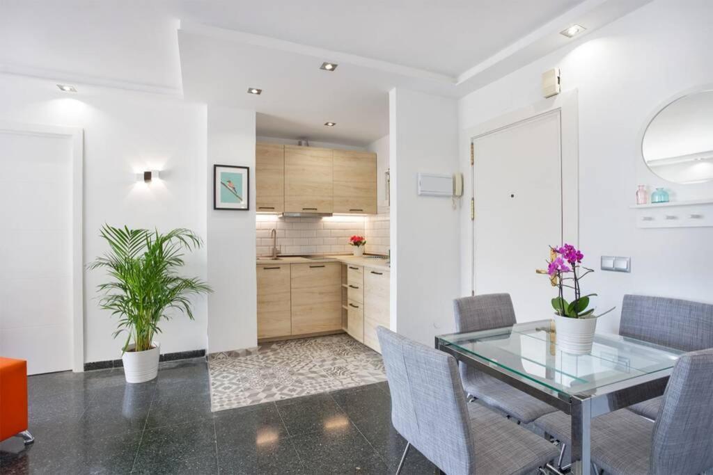 Puertosol 33 - 2 Bed Apartment, Beach Puerto Marina Benalmádena Εξωτερικό φωτογραφία